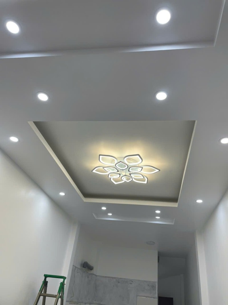 Bán nhà Ngọc Thuỵ,Long Biên 5 tầng,35m oto đỗ cổng nhỉnh 6 tỷ - Ảnh 4